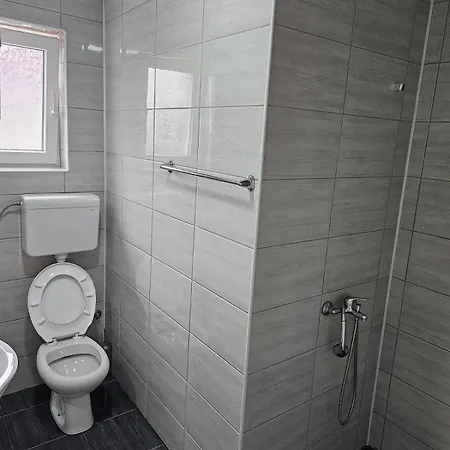 Hostel Akvarius Nis