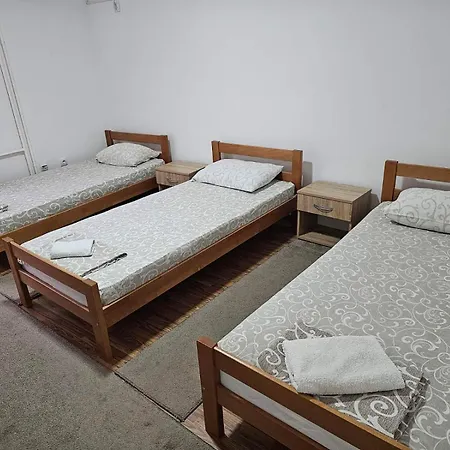 Akvarius Hostel Nis